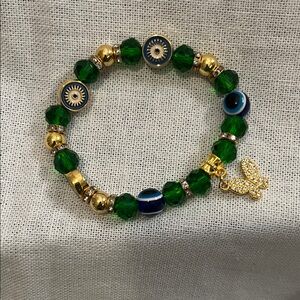 Chic Green and Gold Charm Bracelet